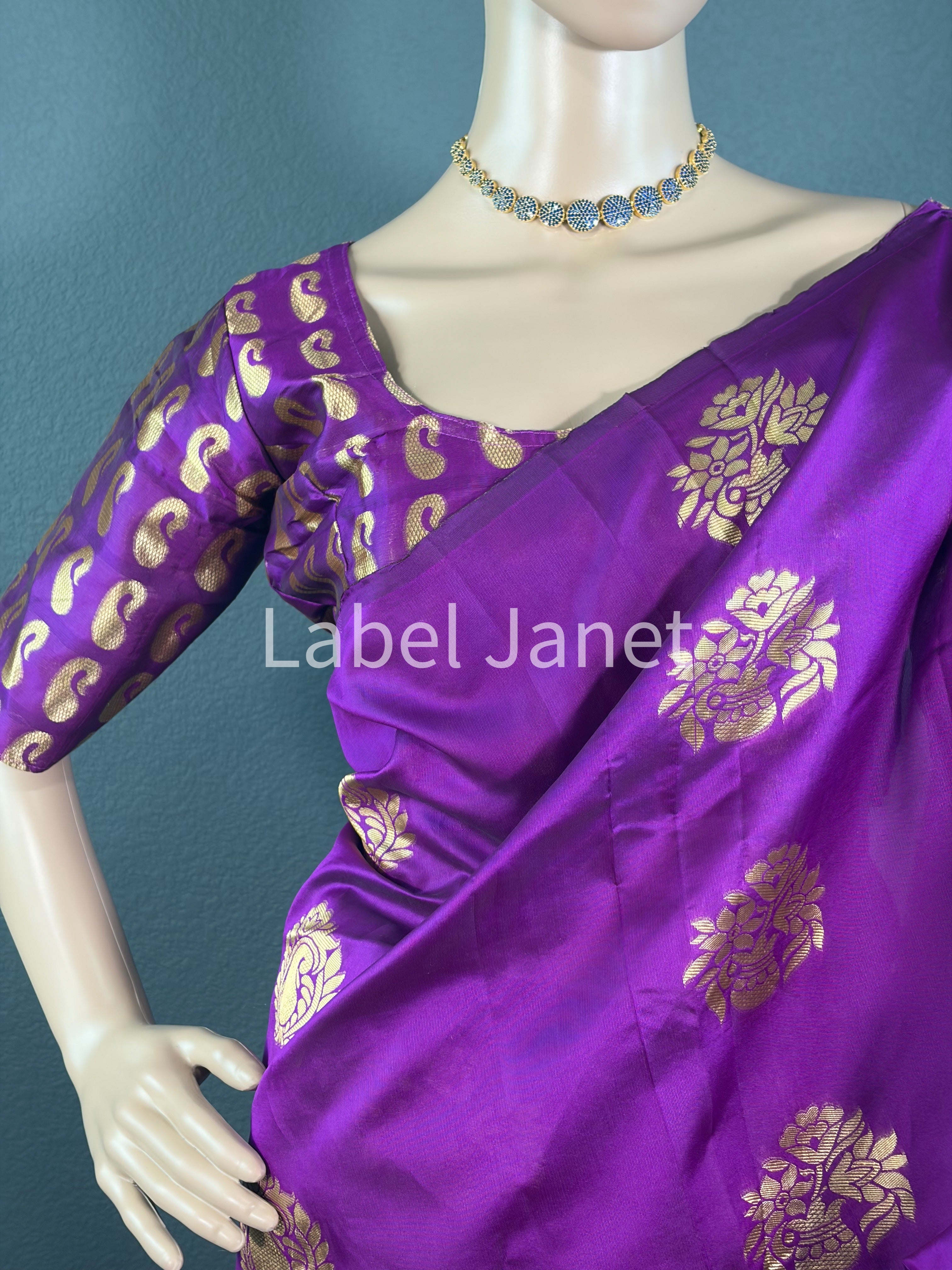 Soft Violet Breeze - Soft silk saree with blouse
