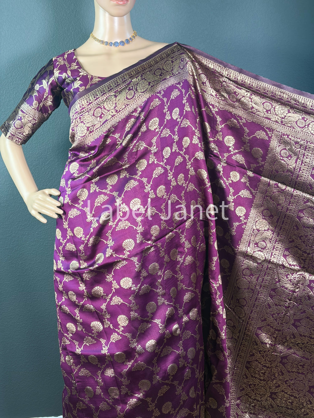 Plum Radiance wave - Rich Banaasi silk saree with blouse