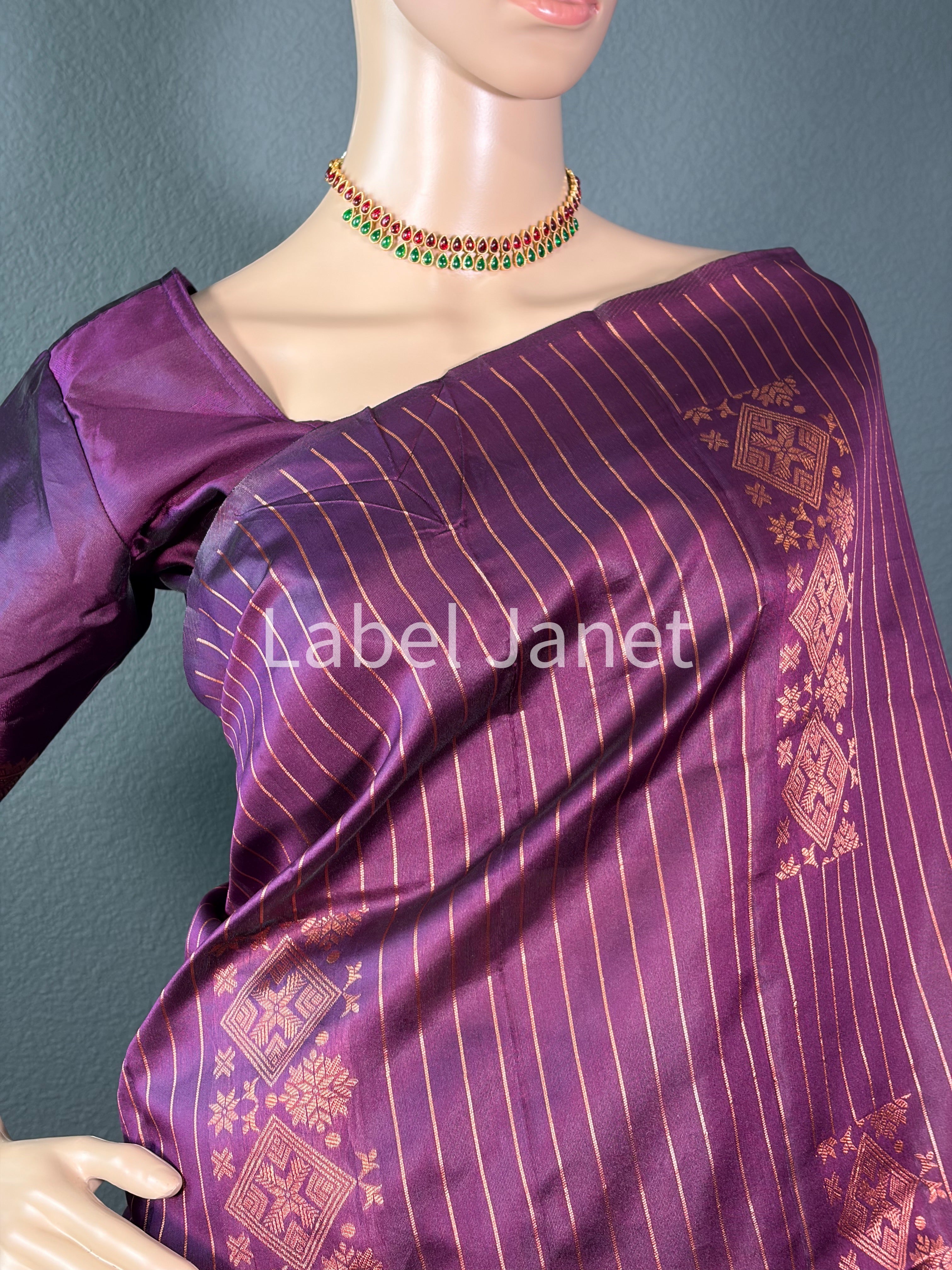 Chocolate Coffee - Pretty Soft silk saree with blouse