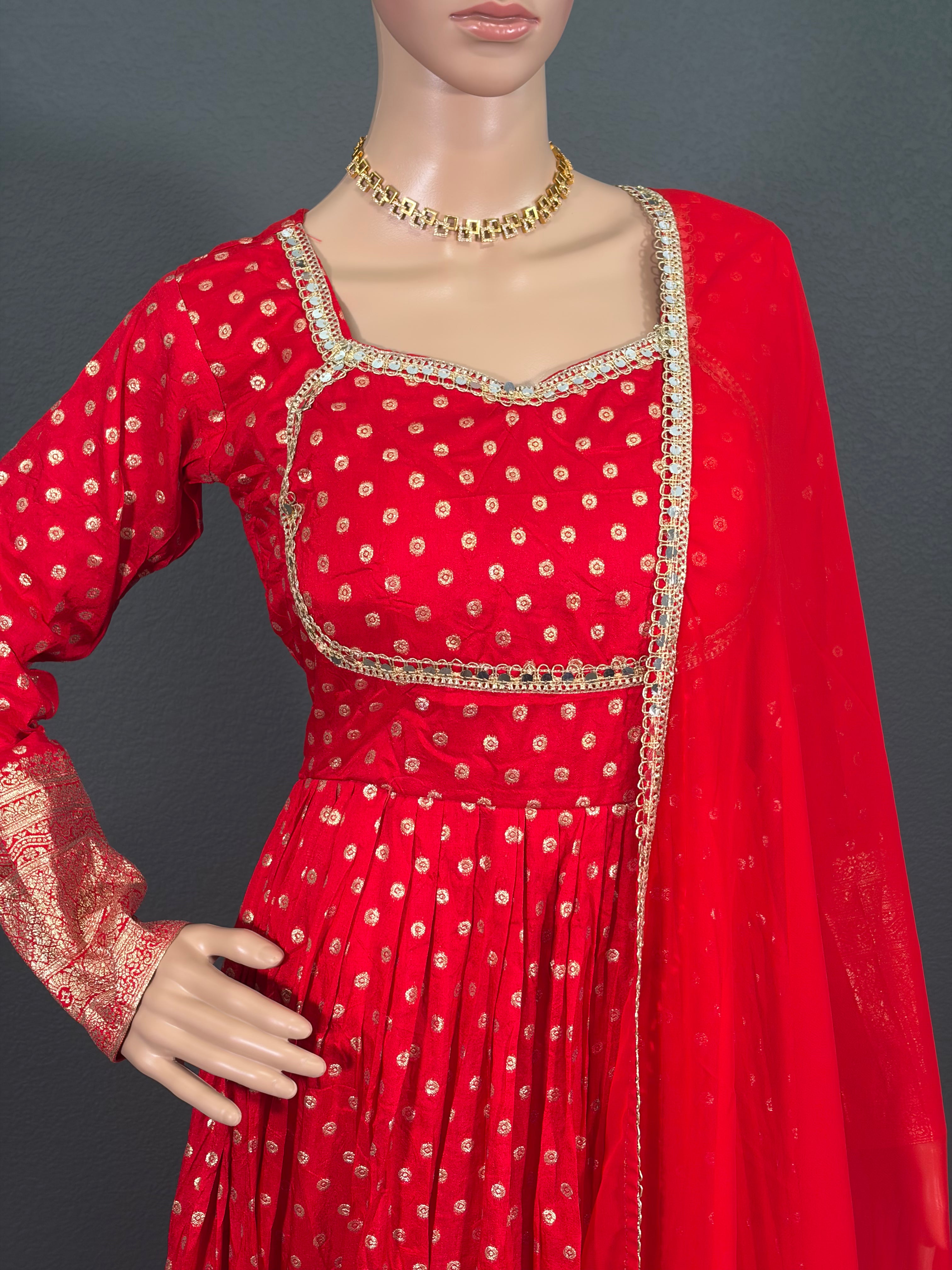 Royal Rani - Anarkali Salwar Kameez for women (M up to L)