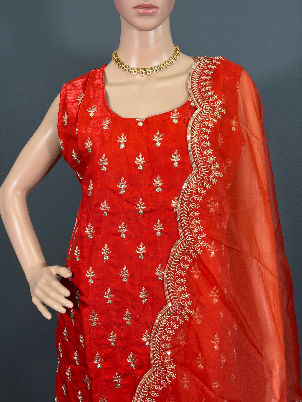 Orange Mittai - Sleeveless Salwar Kameez for women ( L up to XL)