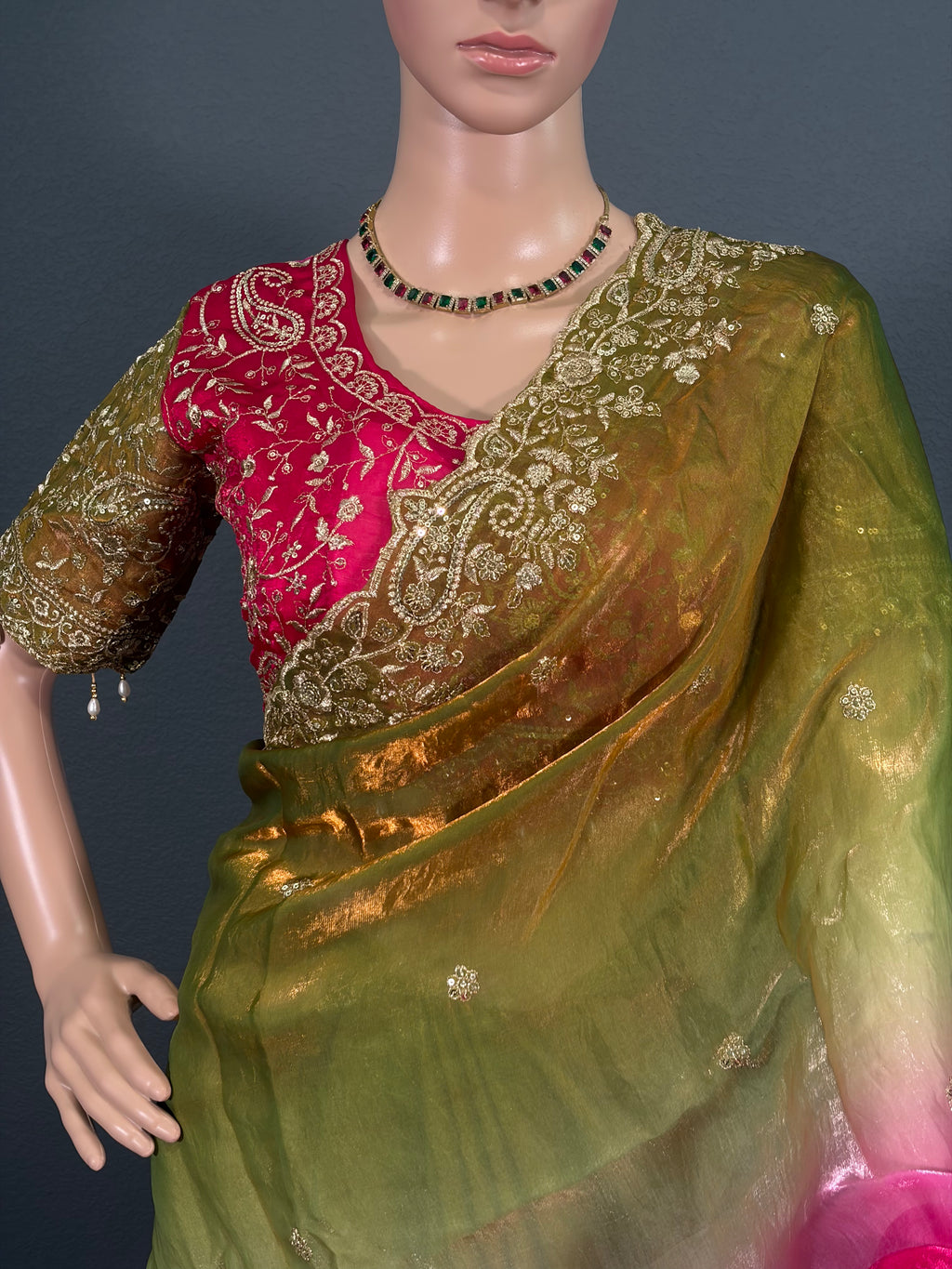 Madhura Mayil - Dual Shaded Shimmer Tissue Saree with blouse